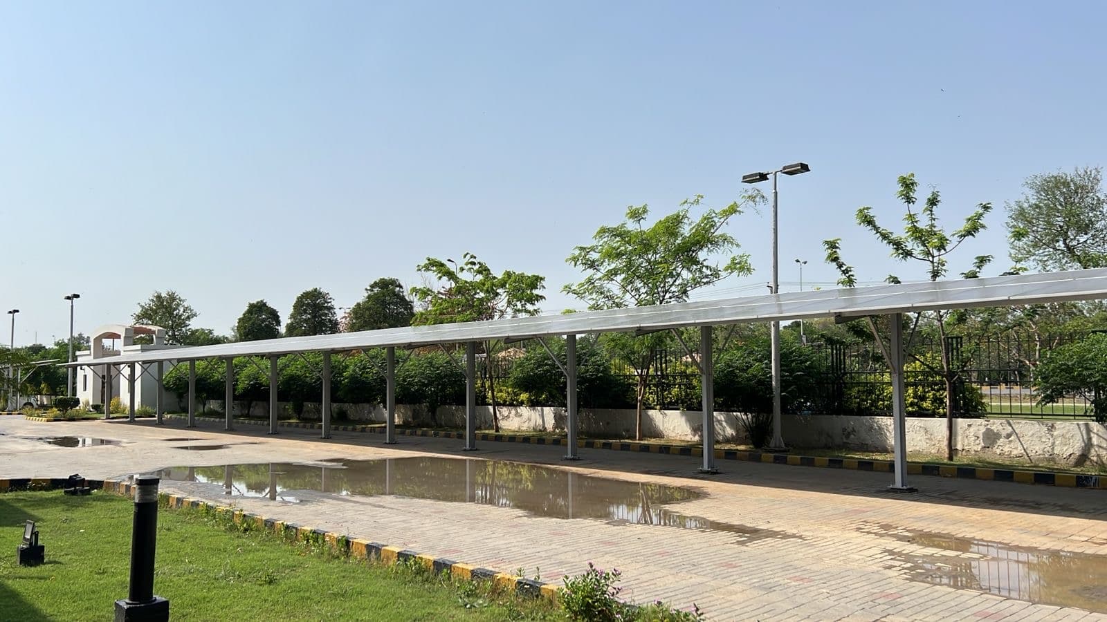 Commercial solar carport